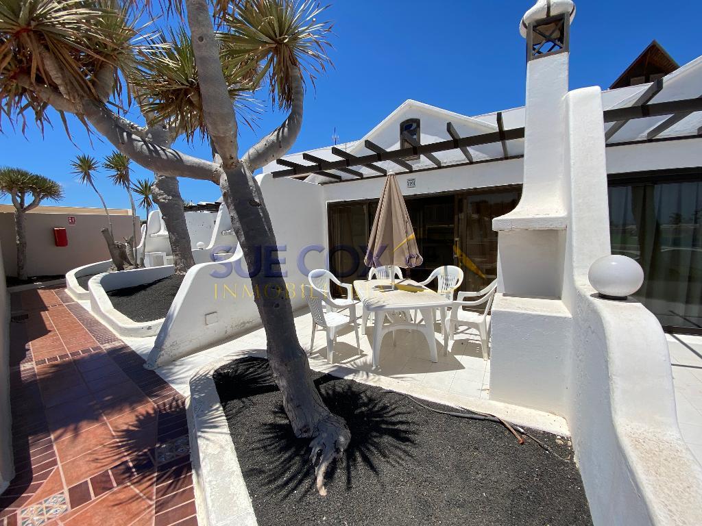 1 Bedroom Bungalow For Sale in Avenida Islas Canarias, Costa Teguise