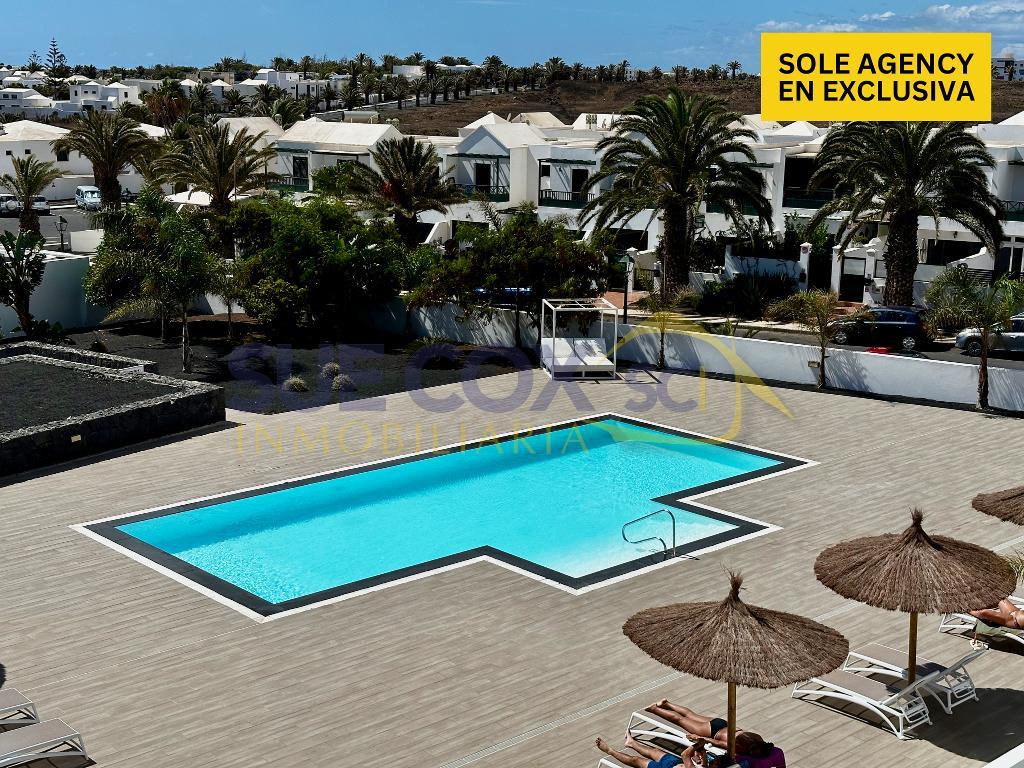 Main Photo of a 1 bedroom  Apartment for sale